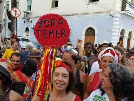 "Fora Temer" vira hit no carnaval nas principais cidades do país