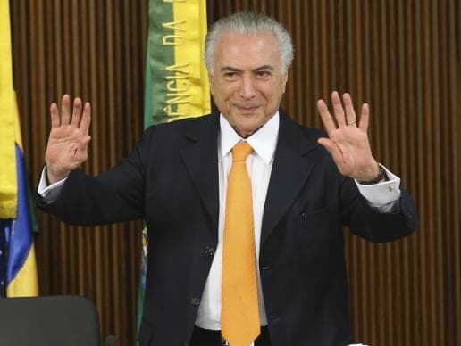 Temer age para curar as mágoas dos aliados derrotados na eleição da Câmara