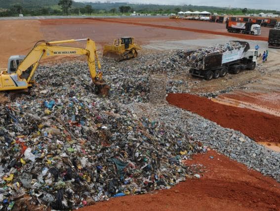 Distrito Federal começa a desativar o maior lixão da América Latina