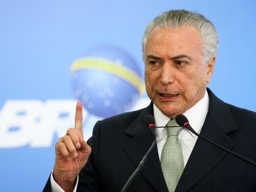 Temer defende no Twitter uso da palavra "acidente" para se referir a massacre em presídio