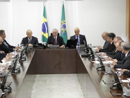 Temer chama massacre em Manaus de "acidente pavoroso" e anuncia R$ 1,8 bi para segurança pública