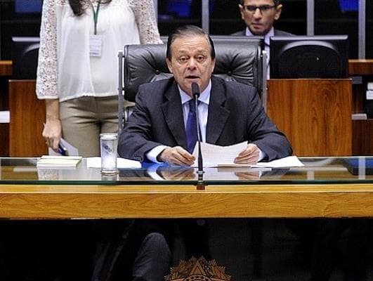 Jovair tenta se descolar do Centrão na disputa à presidência da Câmara