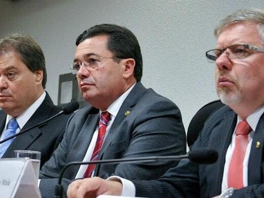 Ex-presidente da Câmara e ministro do TCU são alvos de busca e apreensão na Lava Jato