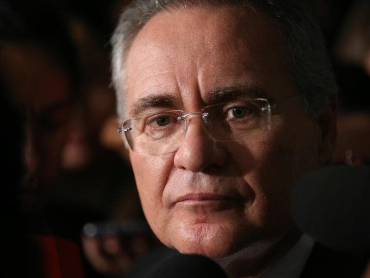 Renan Calheiros deve pautar projeto sobre abuso de autoridade