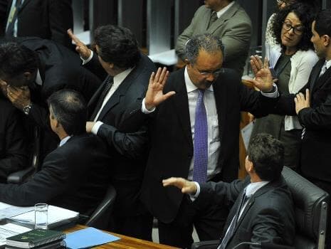 Reforma política gera impasse no Congresso