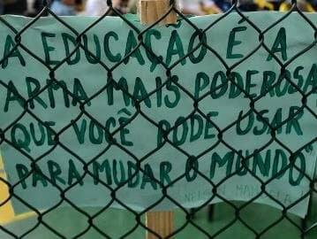 Brasil terá que investir R$ 225 bilhões a mais caso queira cumprir Plano Nacional de Educação