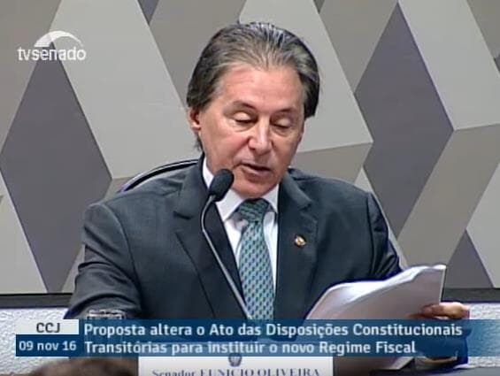 CCJ do Senado vota PEC do teto dos gastos públicos; siga ao vivo