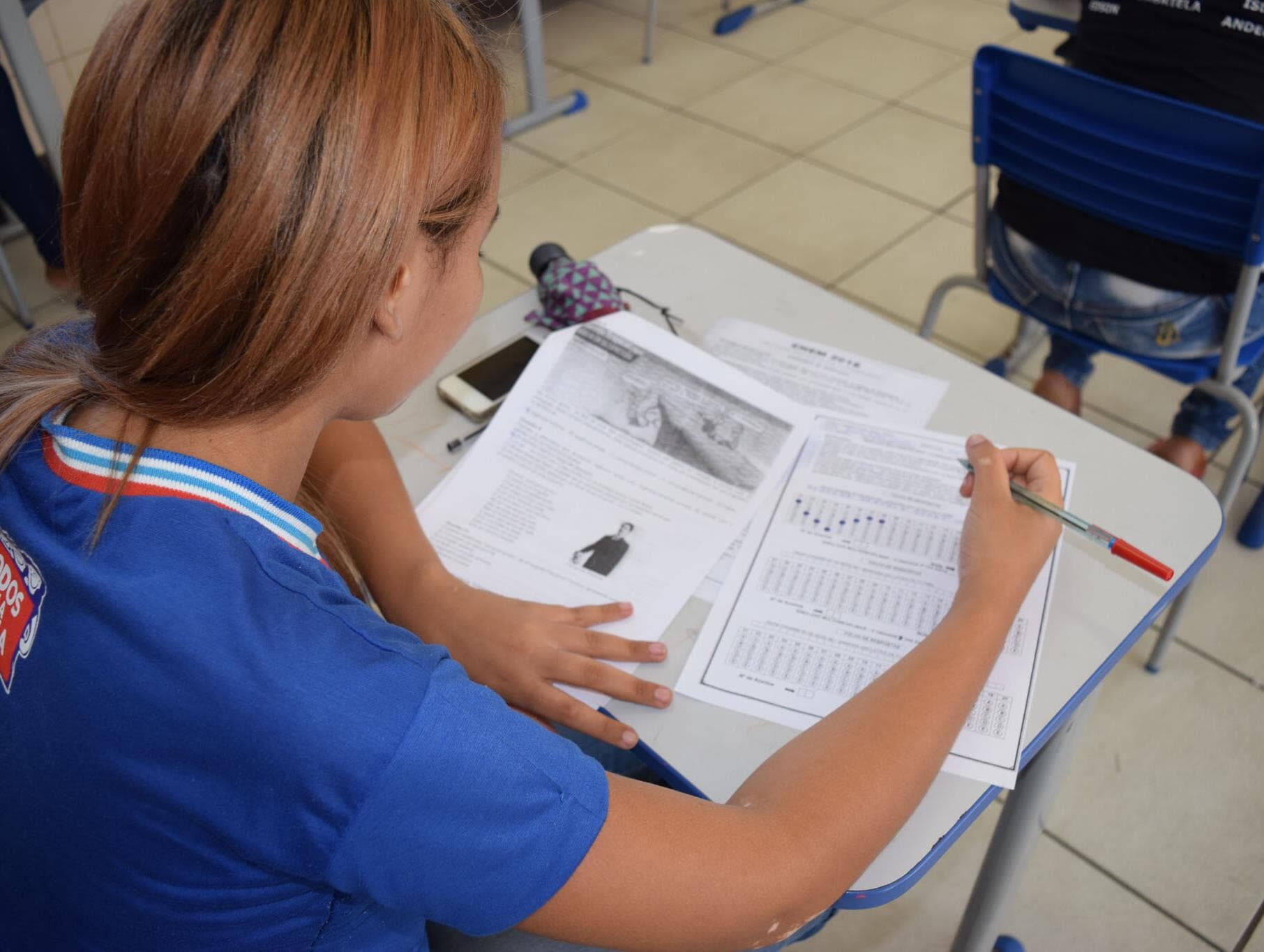 Enem é adiado para 240 mil candidatos por causa de ocupações de escolas