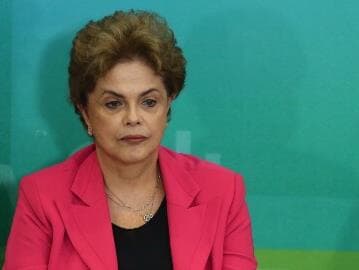 Impeachment: além de Lula, Dilma levará mais de 20 convidados à sessão em que se defenderá no Senado