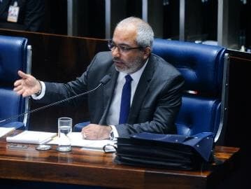 Impeachment: jurista diz que Dilma não cometeu crime de responsabilidade