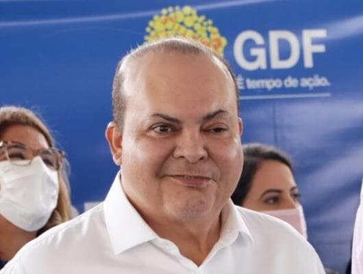 Alexandre de Moraes autoriza Ibaneis a reassumir o governo do Distrito Federal