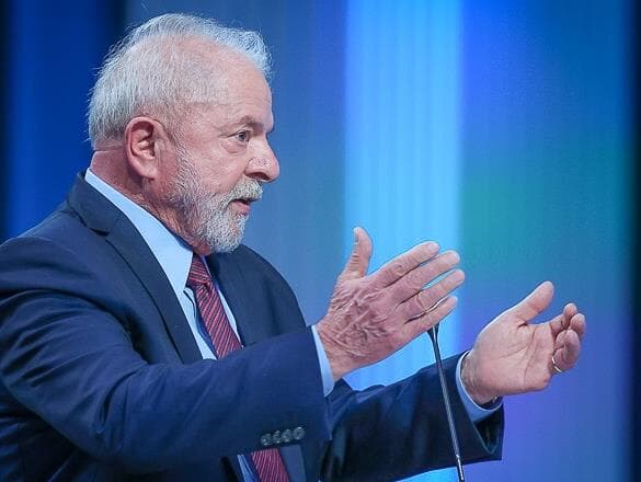 Em último debate, Lula vence batalha por mobilização nas redes sociais