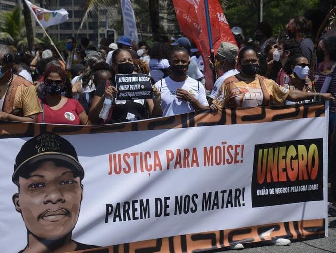 Brasil tem sábado de protestos contra assassinato de Moïse e genocídio negro. Veja imagens