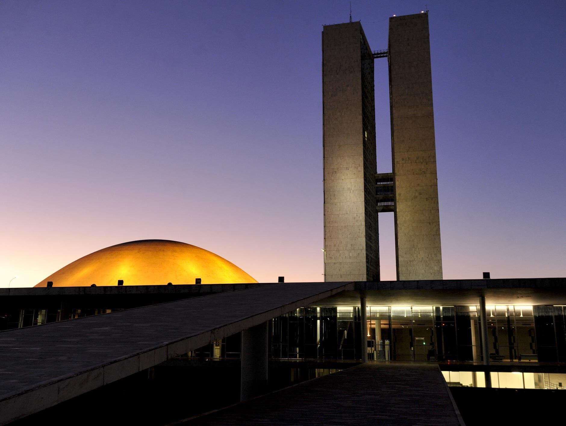 Bem-vind@ ao novo Congresso em Foco