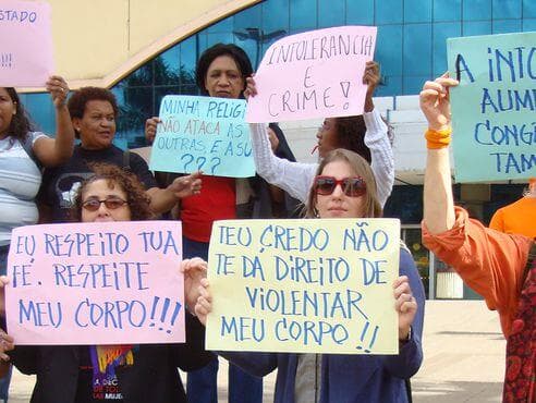 Intolerância nos debates públicos