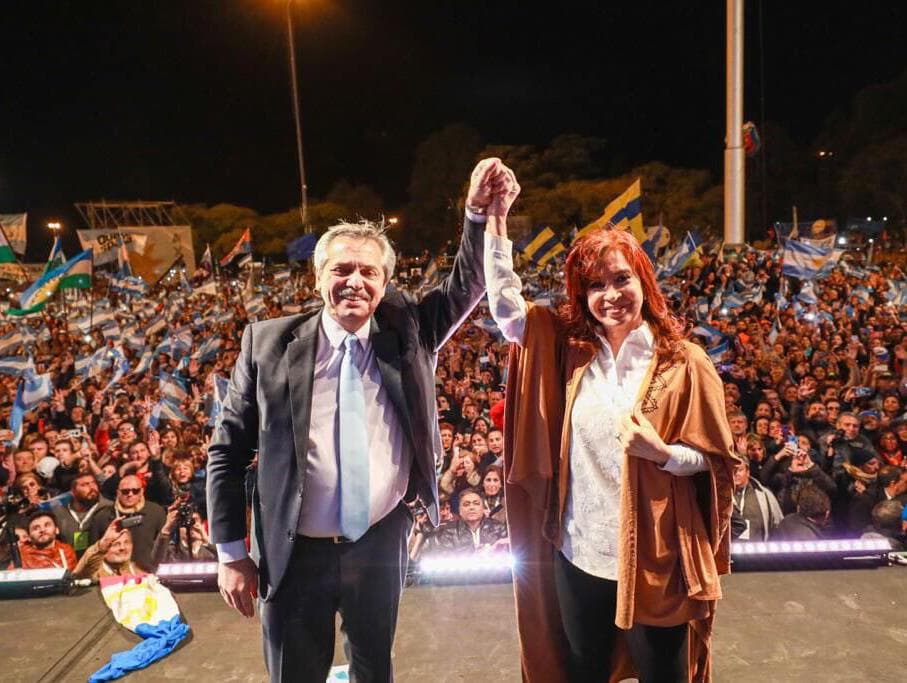 Cristina Kirchner vai a Cuba e Fernández ao México