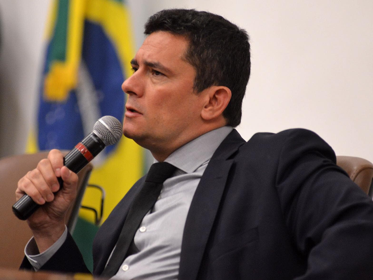 Moro diz que tenta convencer parlamentares a aprovar pacote anticrime