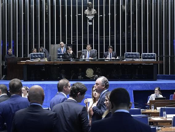 Relatório sobre novo PGR e aumento do fundo eleitoral devem abrir semana no Senado