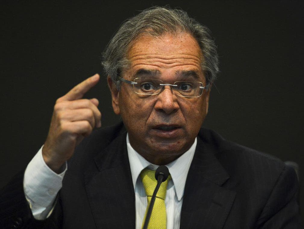 Deputado responde Paulo Guedes: "Conhece pouco o Amazonas"