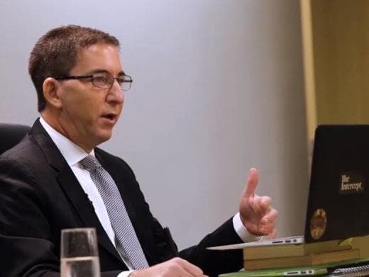 Glenn Greenwald afirma que não deixará o Brasil