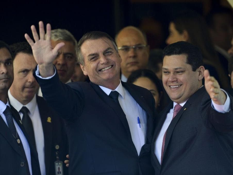 Prefeito de Nova York volta a criticar Bolsonaro nas redes sociais