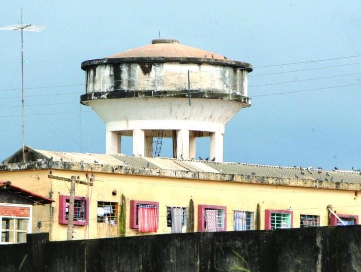 Rebelião em presídio de Goiás deixa 9 presos mortos e 14 feridos