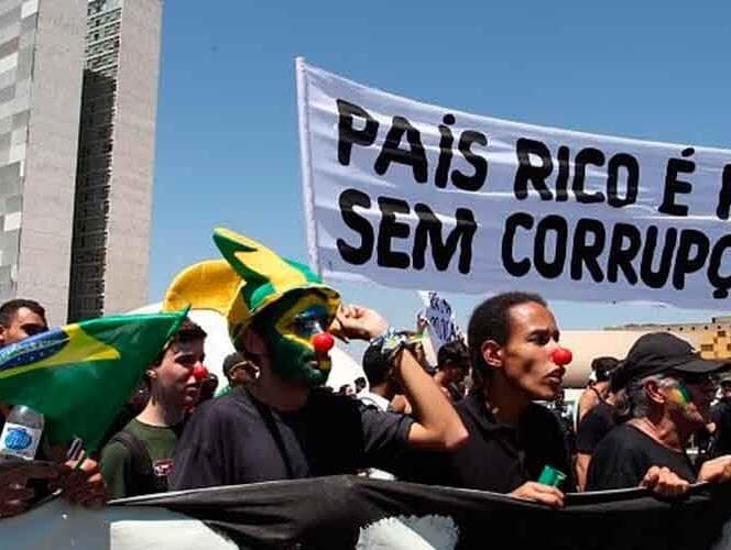 A vergonha é que muda a cultura da corrupção