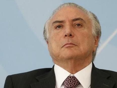 Deputados de oposição e até da base governista pedem renúncia ou impeachment de Temer