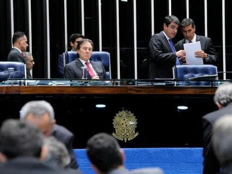 Senado aprova projeto da nova Lei de Migração, que segue para sanção presidencial