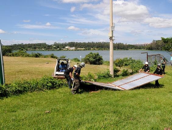 Casa do deputado Alberto Fraga é alvo de desobstrução da orla do Lago Paranoá