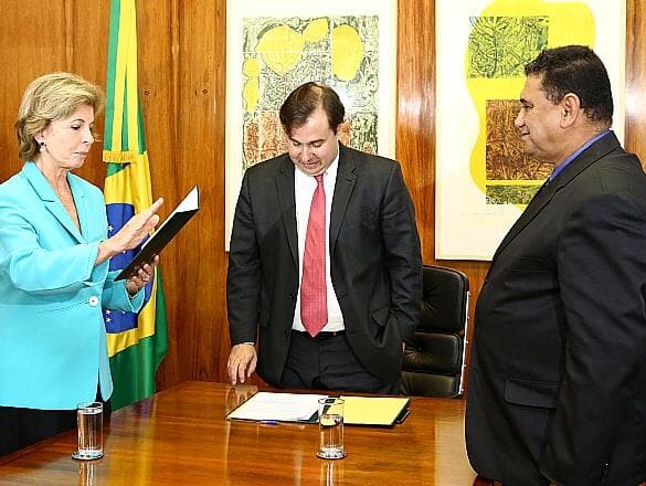 Campanha de Jovair racha o PSDB e ganha apoio de Yeda Crusius