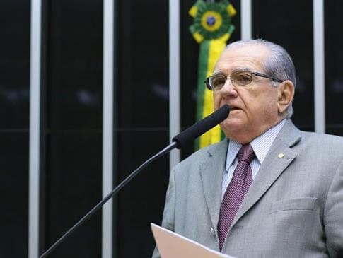 Morre em São Paulo deputado tucano João Castelo