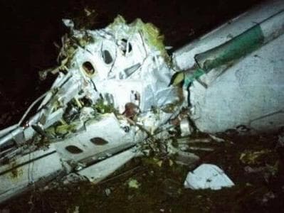 Avião da Chapecoense cai na Colômbia