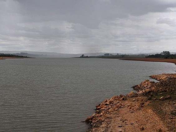 Abastecimento de água é reduzido para controlar a crise hídrica no DF