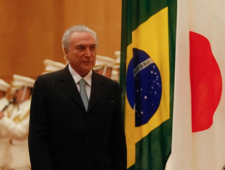 Depois de prisão de Cunha, Temer antecipa volta ao Brasil