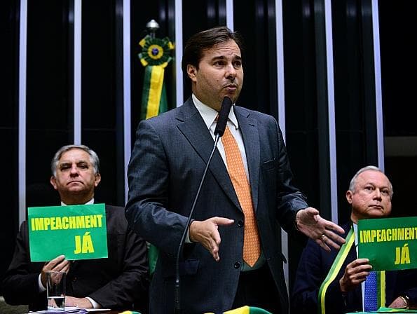 Sucessão na Câmara: Rodrigo Maia propõe virar a página da crise institucional