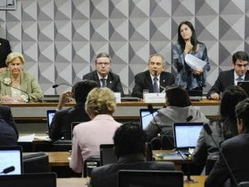 Senado: comissão do impeachment terá última semana antes de votação do relatório