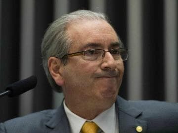 Cunha prepara pronunciamento e aumenta rumor sobre renúncia