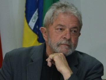 Lula pede à PGR investigação de Moro por "abuso de autoridade"