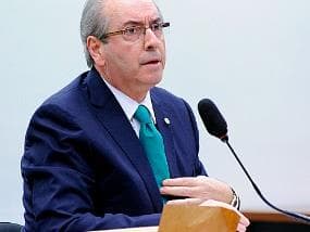 Cunha diz ser dependente do cartão de crédito de Cláudia Cruz