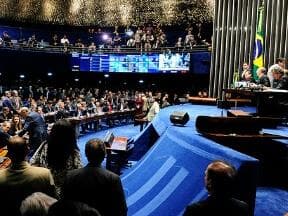 Sessão do impeachment no Senado terá três blocos