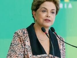 Dilma nomeia quatro novos ministros