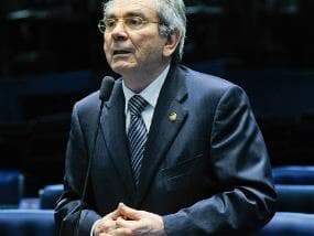 Raimundo Lira presidirá comissão do impeachment