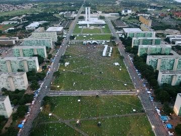 28% dos ministérios de Brasília estão sem ministro