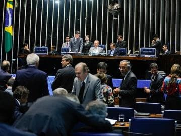 Senado aprova regime especial de pagamento de precatórios