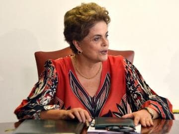 PSB recomenda impeachment de Dilma, mas libera bancada