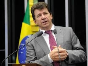 Julgamento de Ivo Cassol é adiado para quarta-feira