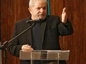 AGU recorre ao STF para derrubar liminar e permitir posse de Lula