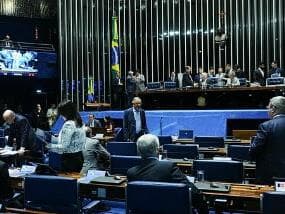 Senado aprova veto a despesas sem fonte de custeio