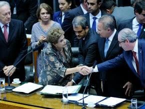 Dilma é vaiada no Congresso ao defender a CPMF